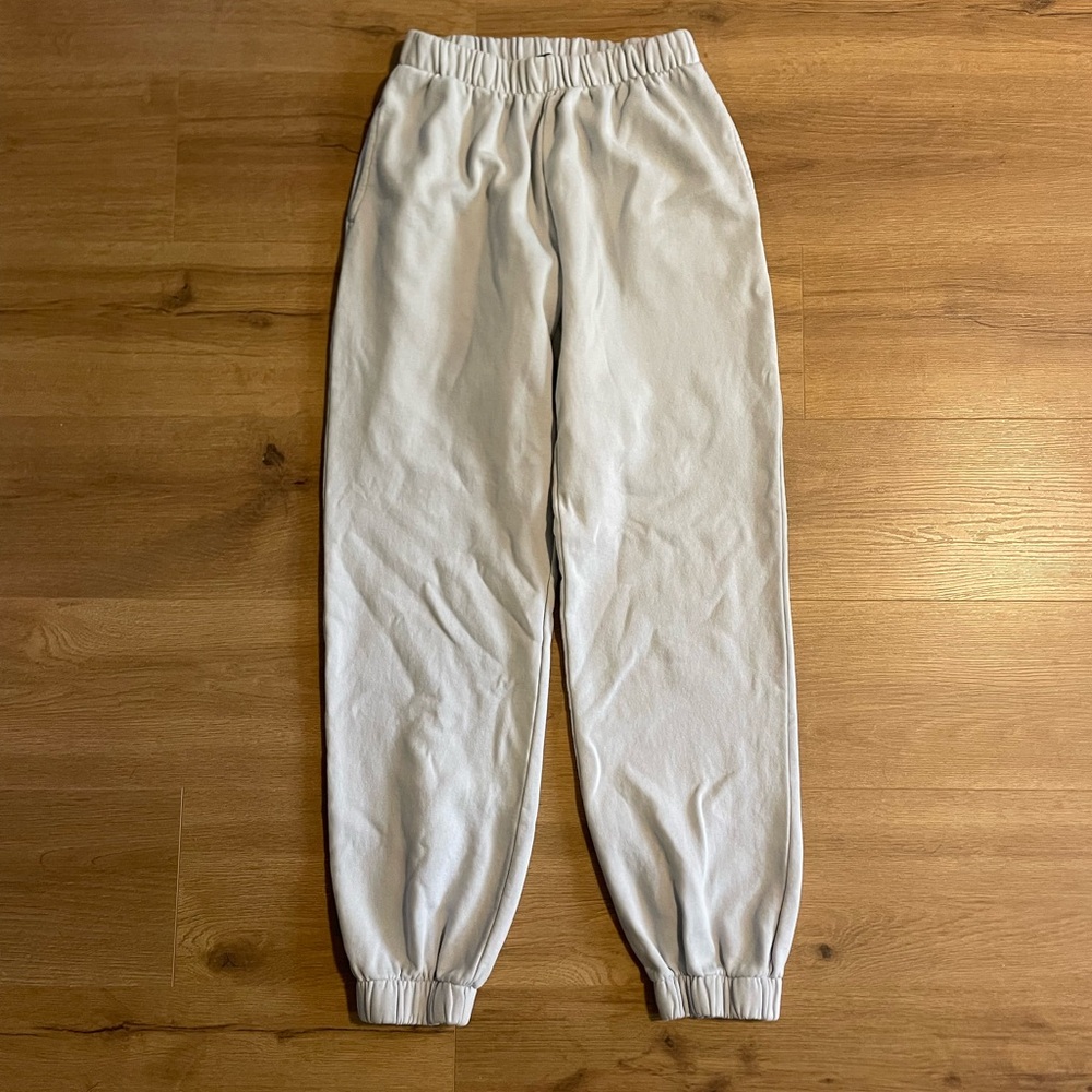 Brandy Melville Light Gray Jogger Sweatpants